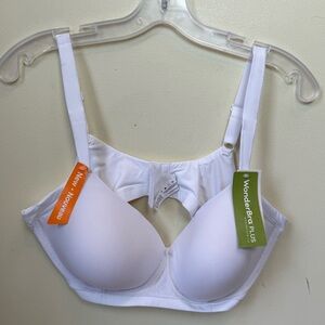 WonderBra NEW EcoPure Smoothing Wireless Bra Plus 42D Comfort Support Adjustable